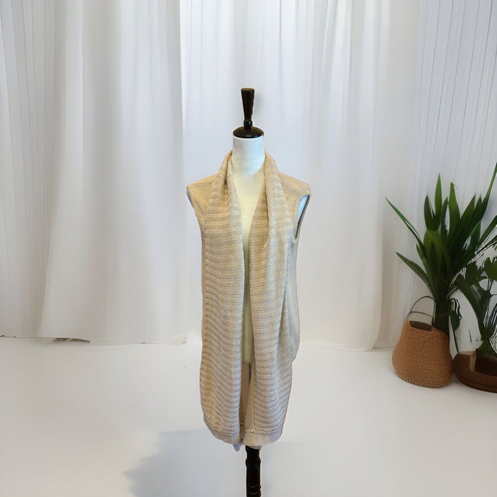 BCBG Max azria Open Knit Sweater Vest  Womans size M Beige sleeveless